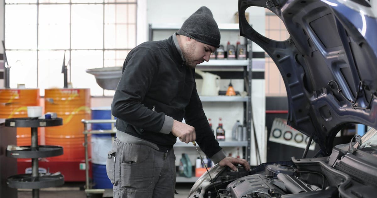 5 Signs It's Time to Sell Your Car (Before It Loses More Value)